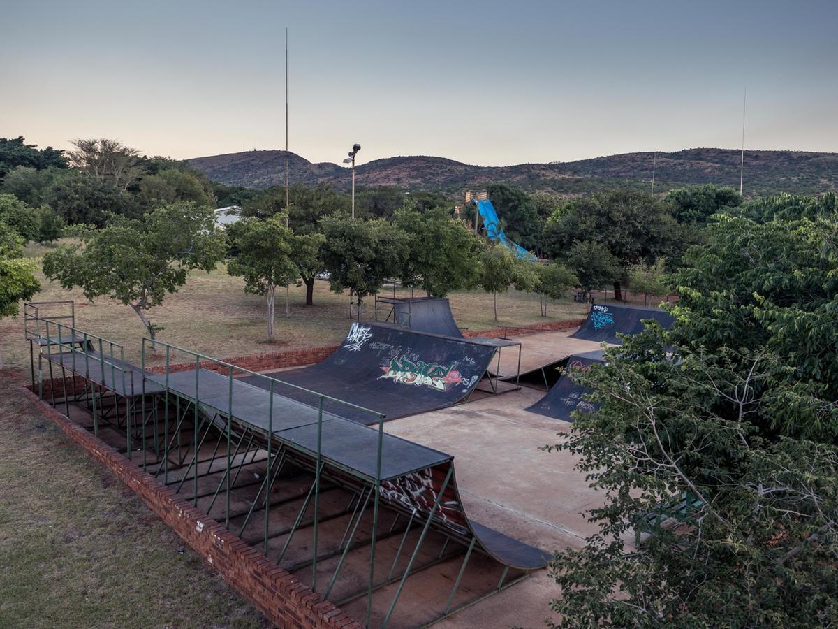 Hartbeespoort Holiday Resort Exterior photo
